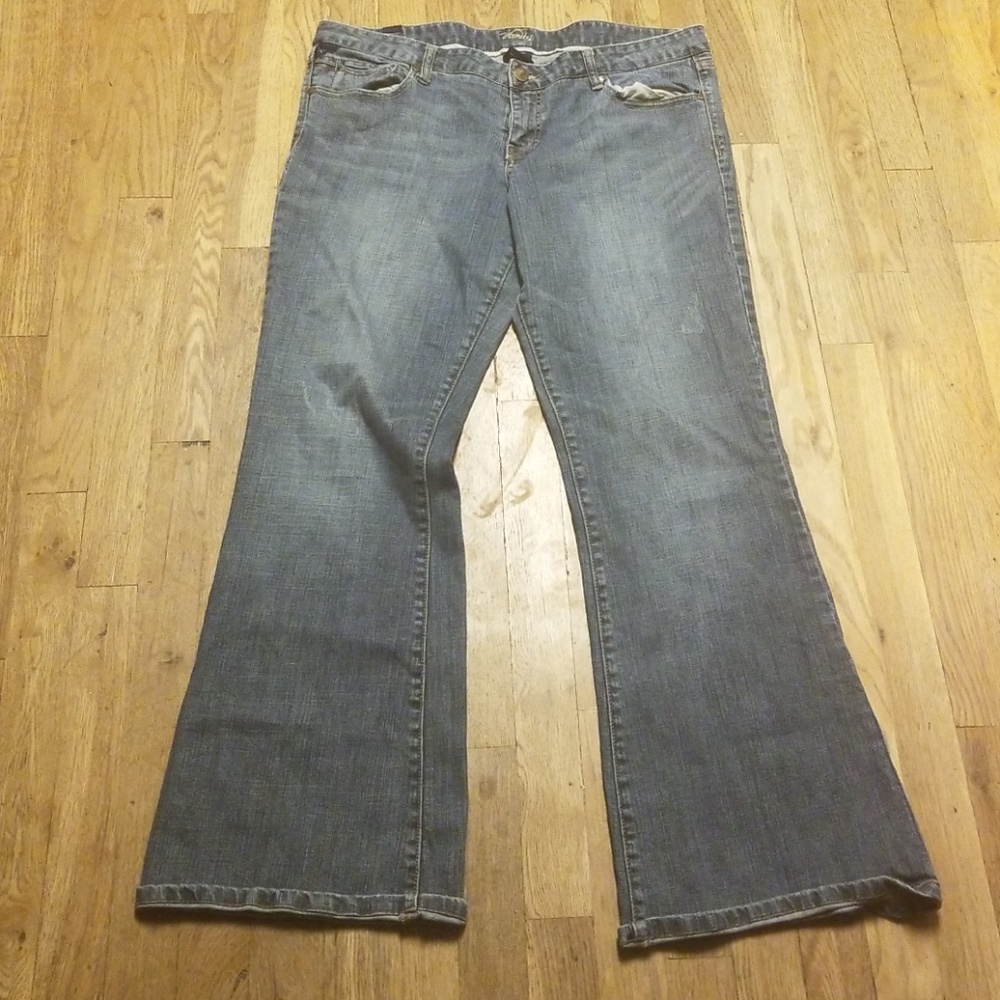 Vanity Jeans. Size 33x33